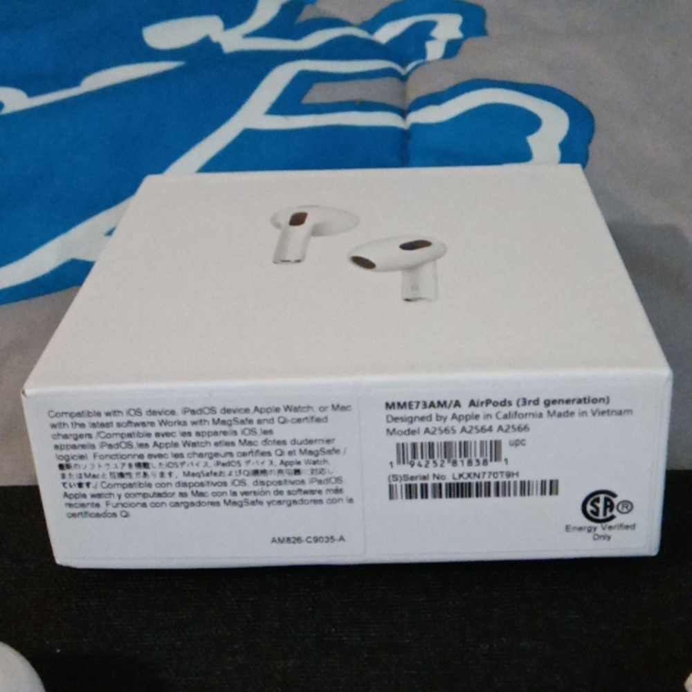 Apple Airpods (3rd Generation)